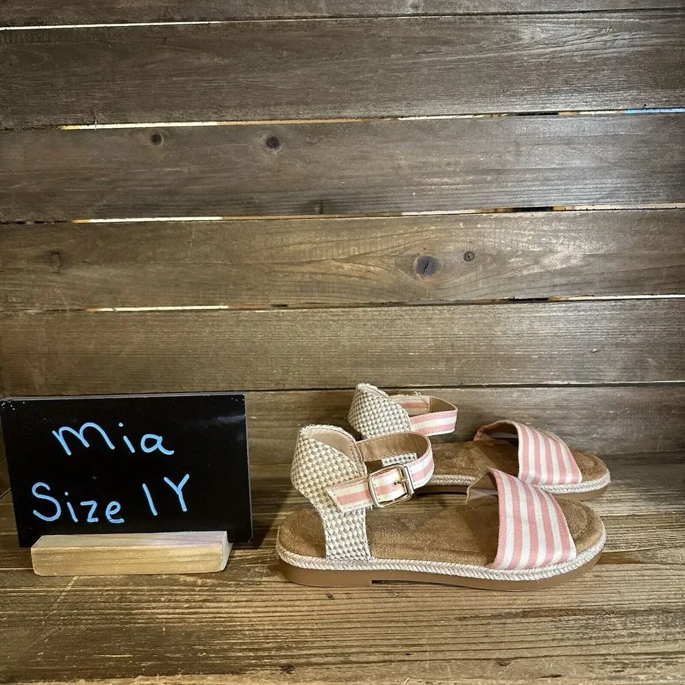 New NWOB Big Kids Mia Esmee Peach/Off White Sandal Sandals‎ Size 1 Y